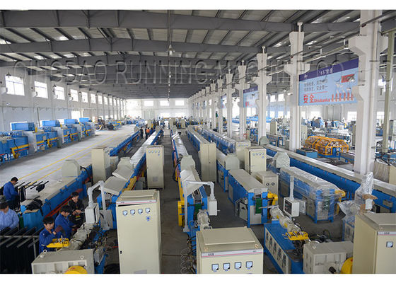 Qualität  Multifunctional Rubber Auto Parts Hose Production Line Epdm Rubber Extruding Vulcanizing usine
